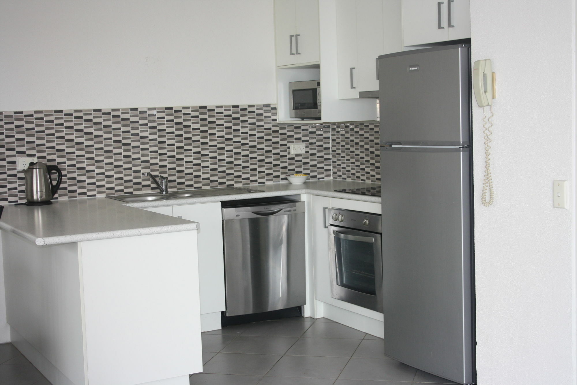 Mylos Holiday Apartments Alexandra Headland Εξωτερικό φωτογραφία